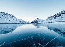 新疆男篮冯傲日常训练动态：底角连中5记三分球