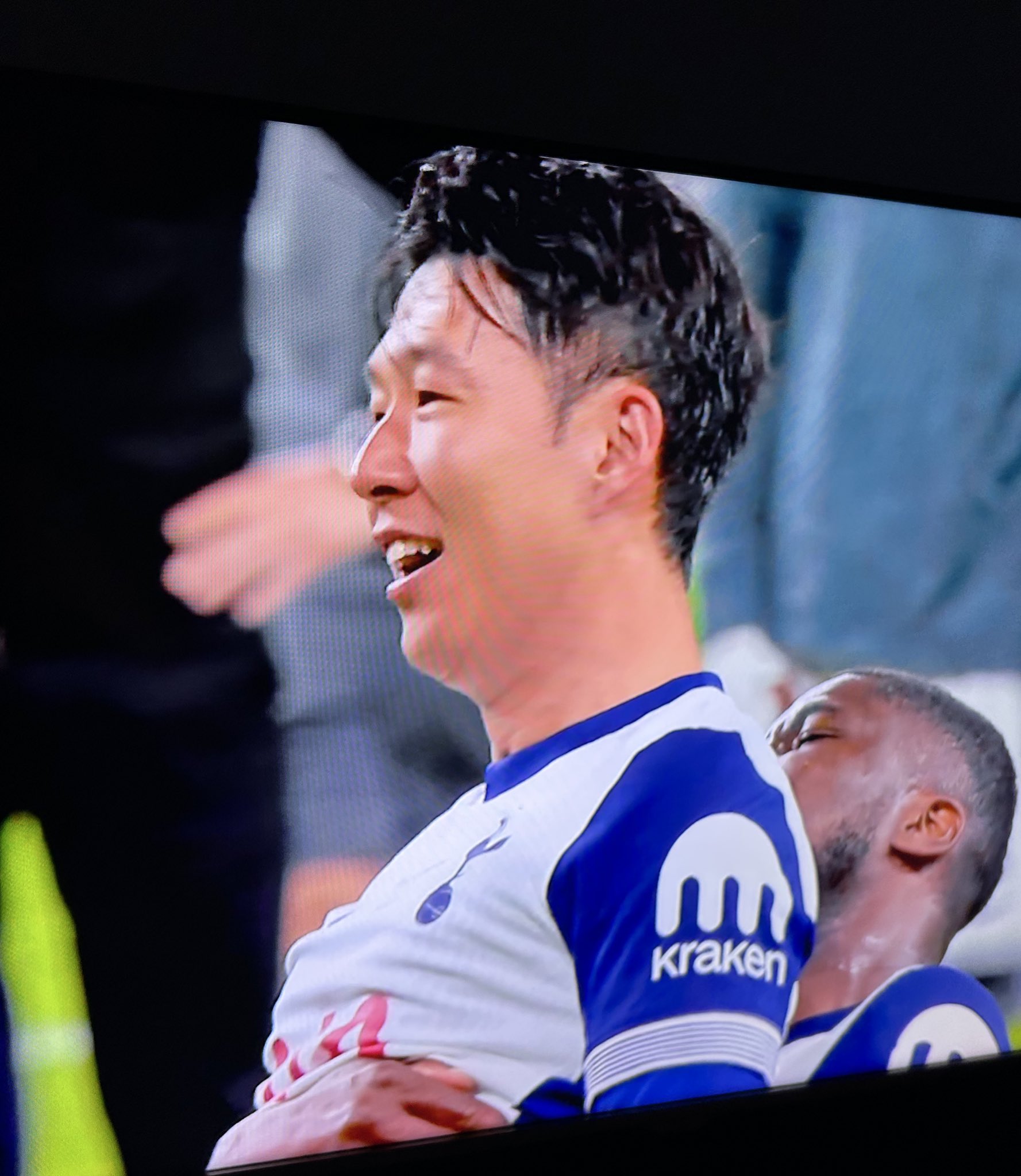 老东家的爱！汉堡、勒沃库森均发文祝贺孙兴慜夺冠