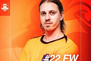 华体育官方-津媒：一口气官宣3新援，并不富裕的梅州客家为保级倾尽全力