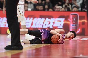 华体会(hth)·综合体育-登录入口-直播吧：刘晓宇老伤加重&amp;肌肉拉伤 不确定能否打G3