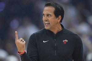 华体会(hth)·综合体育-登录入口-斯波：我们必须变得更好 所以我们这个休赛期必须要做出一些调整