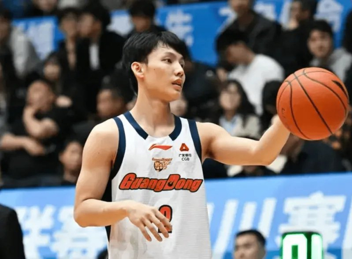 华体会(hth)·综合体育-登录入口-广东复仇江苏！徐杰+胡明轩+三外齐爆，张皓嘉末节崛起，小崔打铁|崔永元|球员|比赛|爆炸|数据_新浪体育_新浪新闻