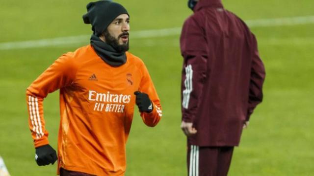 本泽马因录像带事件面临庭审 律师：荒谬，不公